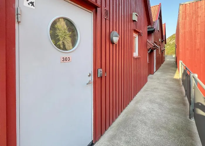 3 Bedroom Amazing In Apartamento *